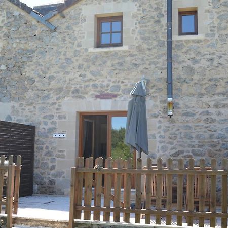 Character 2 Bed Cottage Within Walking Distance Of Bar/Restaurants Piégut-Pluviers Exterior foto
